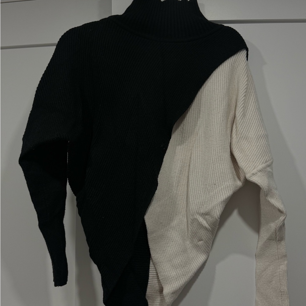 Sweater - Picture 3 of 3